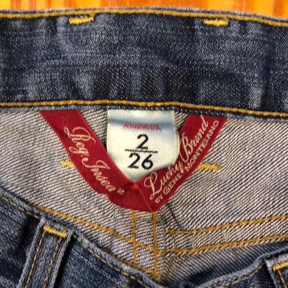 Lucky Jeans - Picture 4 of 4